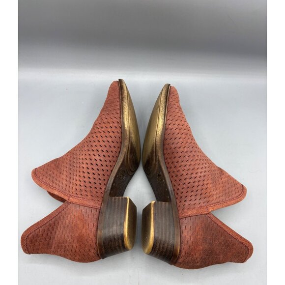 Lucky Brand Womens Booties 8 Baley Cedar‎ Oiled Suede Perforated - Picture 5 of 7